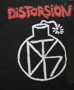 DISTORSION, (NEGRA) Bomba- Camiseta manga corta